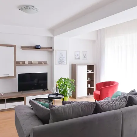 Apartment Piano Rijeka